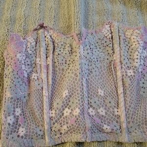 Victorias Secret Body Size xsmal lace bralette Bustier front boning and side zip